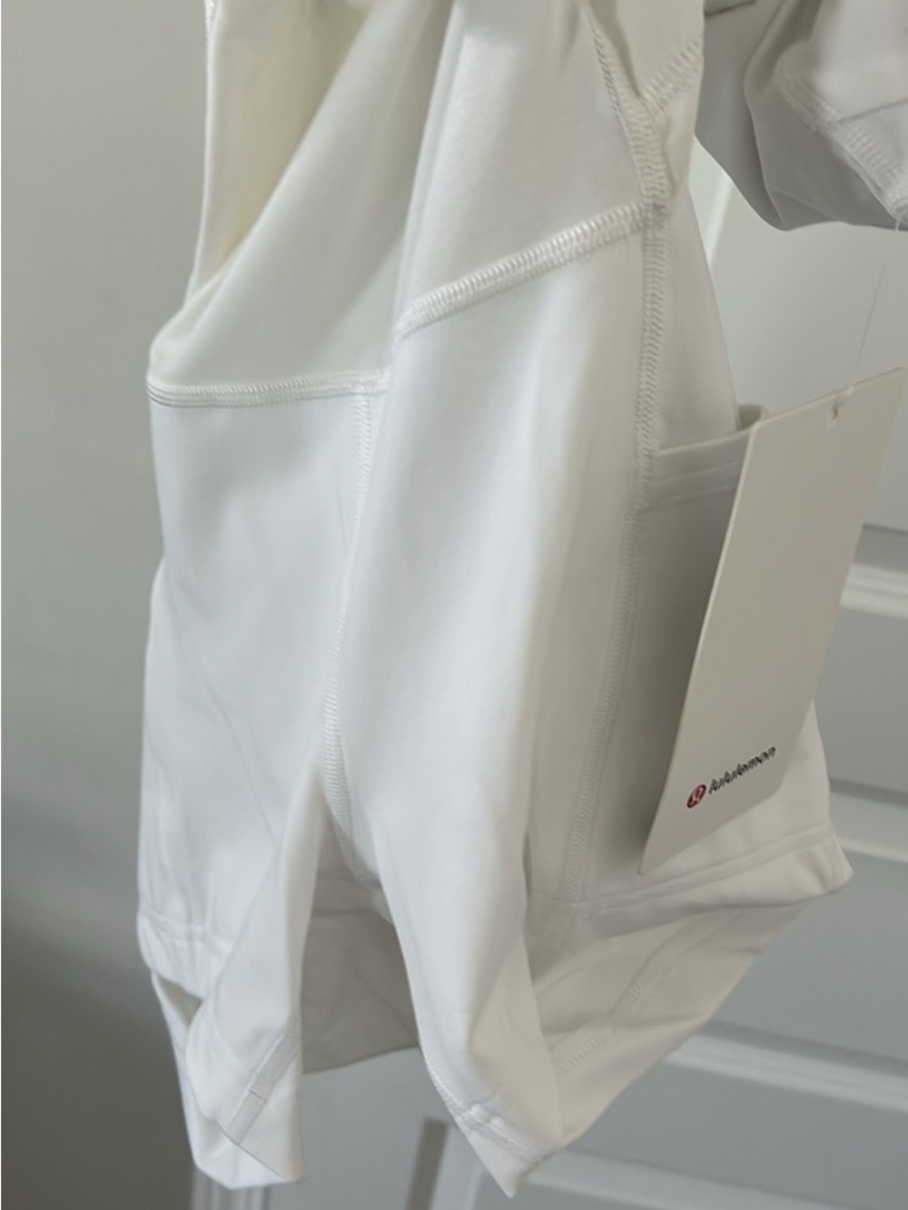 lululemon athletica align White Tank Mini Dress with shorts & Pockets Size 6 - Picture 3 of 8
